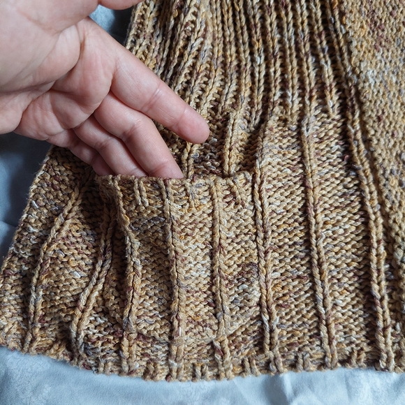 Y2k BCBGMAXAZRIA Knitted Sweater Cardigan - Picture 3 of 10